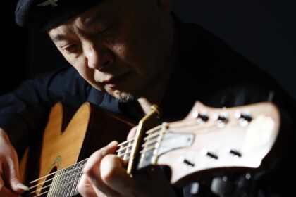 岸部眞明